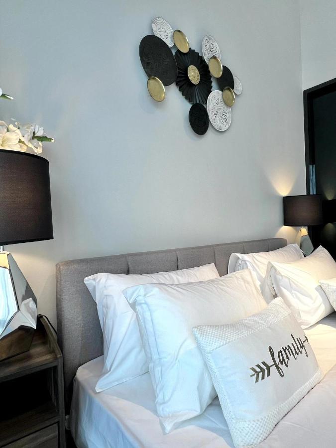 The Luxe By Infinitum Suites Kuala Lumpur Luaran gambar